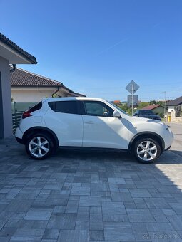 Nissan Juke 1.6i, 86 kW, benzín, 12/2010, - 4