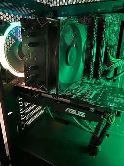 Herný PC 9100f, RX580 8GB, 16GB, M.2... - 4