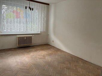 Predám 2 izbový byt Dubnica nad Váhom, pod Kaštieľom - 4
