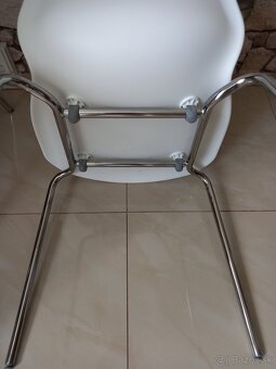 Stoličky kúpené v ikea, cena 20-€ /ks,bez poškodenia - 4