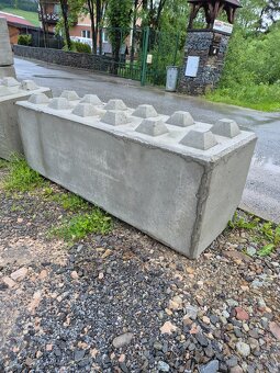 Betónové logo kocky - 4