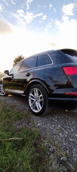 Predám Audi Q7 - 4