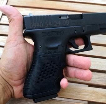 Návlek na zbraň - grip pre lepší úchop - 4