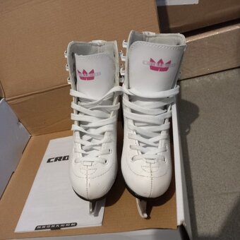 Predám dievčenské detské korčule - 29 - 4