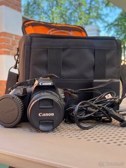 Fotoaparát Canon EOS 250D + EFS 18-55mm - 4