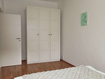 Prenájom 4-izbového bytu v centre Bratislavy, Kováčska ulica - 4