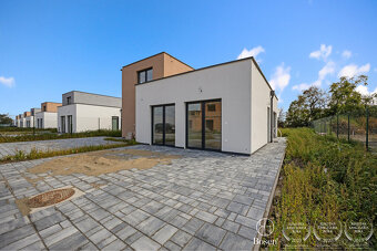 BOSEN | 4 izbové rodinné domy-projekt Slnečné záhrady Hubice - 4