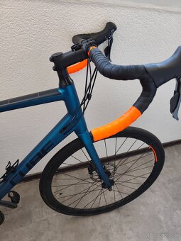 Cestný bicykel Cube Attain, veľkosť 58 - 4