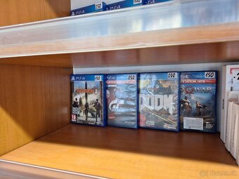 hry na PS 4 - 4