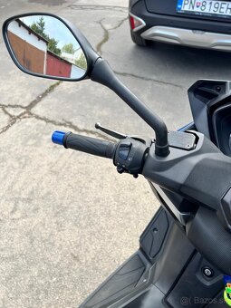 YAMAHA X MAX 125 VR46 LIMITKA - 4