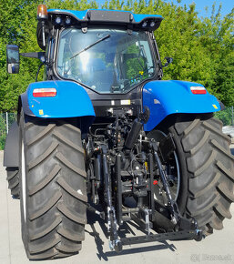 Traktor New Holland T7.215 S - 4