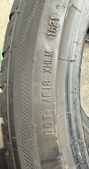 235/40 R19 XL letné 2ks - 4