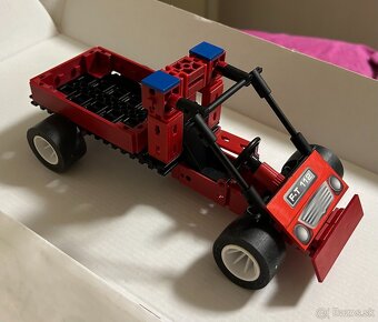 Stavebnica Fischertechnik - auto a rôzne iné diely - 4
