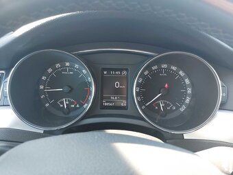 Škoda Superb Combi 2.0 TDI DSG - 4