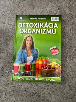 Predám ako set tieto knihy - 4