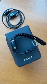 Predám Suunto Spartan Trainer Wrist HR – rok 2017, tlačidlov - 4