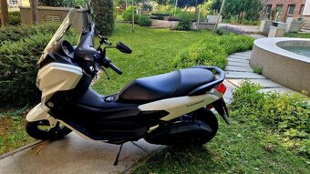 🛵 Yamaha NMAX 125 – TOP STAV, 1. majiteľ, r. v. 04/2020 - 4