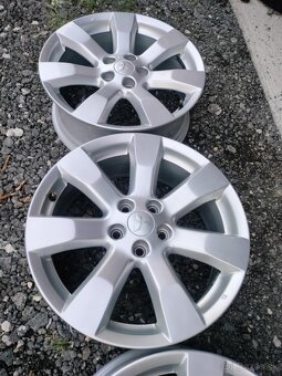 4ks alu disky orig. Mitshubishi 5x114,3 R18 - 4