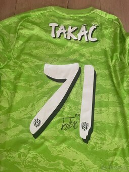 Dres Dominik Takáč 2021/22 - 4