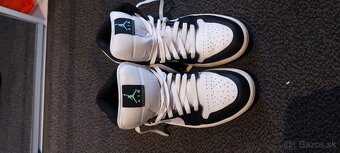Jordan 1 - 4