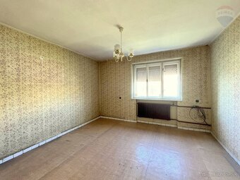 REZERVOVANÉ  Rodinný dom s veľkým pozemkom (1370 m2) - Se - 4