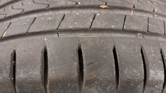 Predám 4ks jazdené letné 195/65r15-91H Hankook - 4