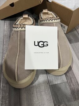 Ugg W II Tazz - 4