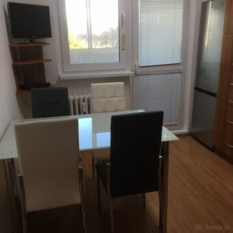 V Seredi prenajmem 3 izbový byt - 4