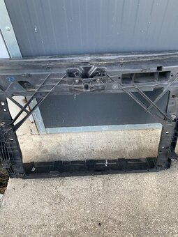 chladicova stena skoda rapid 5ja - 4