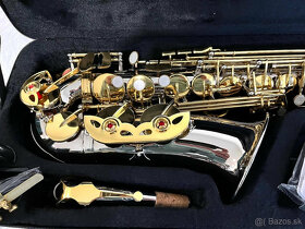 Predám nový Es-Alt saxofón kópia Yamaha strieborný a zlatá m - 4