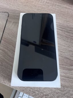 iPhone 15 128 GB - 4