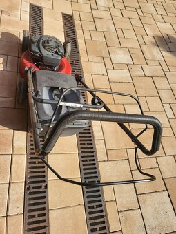 Predám benzínovú kosačku s pojazdom NT 484 - 4