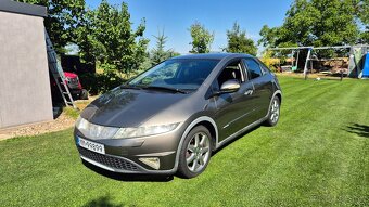 Honda Civic 8 g - 4