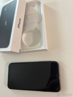 Iphone 11 64GB Black - 4