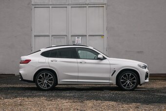 BMW X4 xDrive20d A/T - 4
