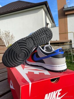 Nike Dunk Low EMB - 4
