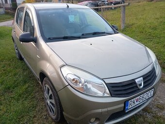 Dacia Sandero - 4