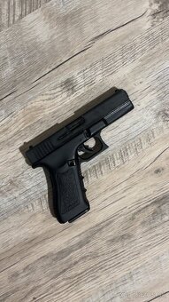 Plynovy 9mm glock 17 - 4