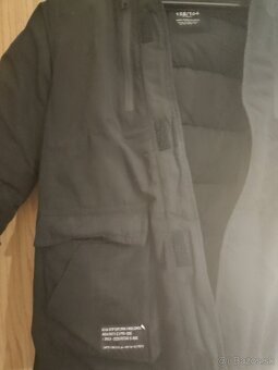 Chlapčenská zimná bunda 158/164 čierna - 4