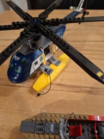 LEGO City 60067 - policajné prenasledovanie s vrtuľníkom. - 4