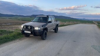 Mazda b2500 - 4