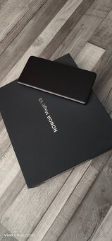 Honor magic v3 - 4