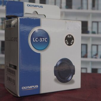 Automatická krytka objektívu - Olympus LC-37C. - 4