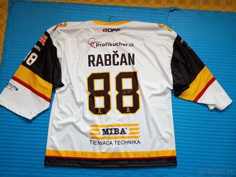 Predám hokejové dresy - 4