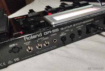 Gitarový syntetizátor/multiefekt Roland GR-55 - 4