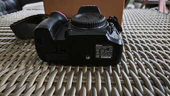 Zrkadlovka Nikon D610 - 4