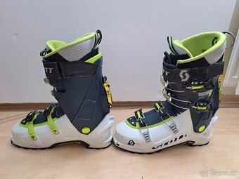 Scott Cosmos - 4