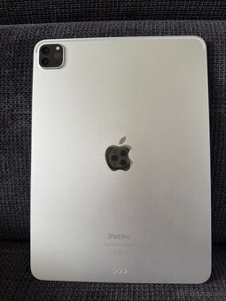 Apple iPad Pro 128 GB 4.gen 11-palcový - 4