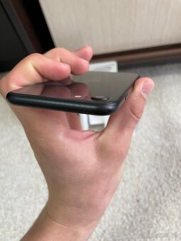 iPhone SE2020 128GB - 4