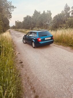 Audi A4 Avant - 4